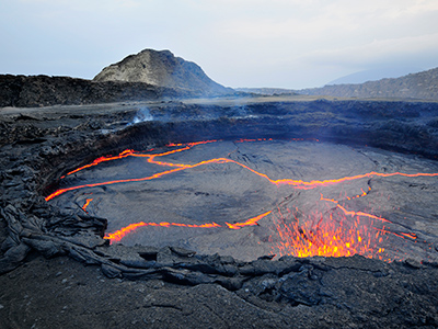 Lave en fusion dans le cratère de l'Erta Alé - Pierre Emonet